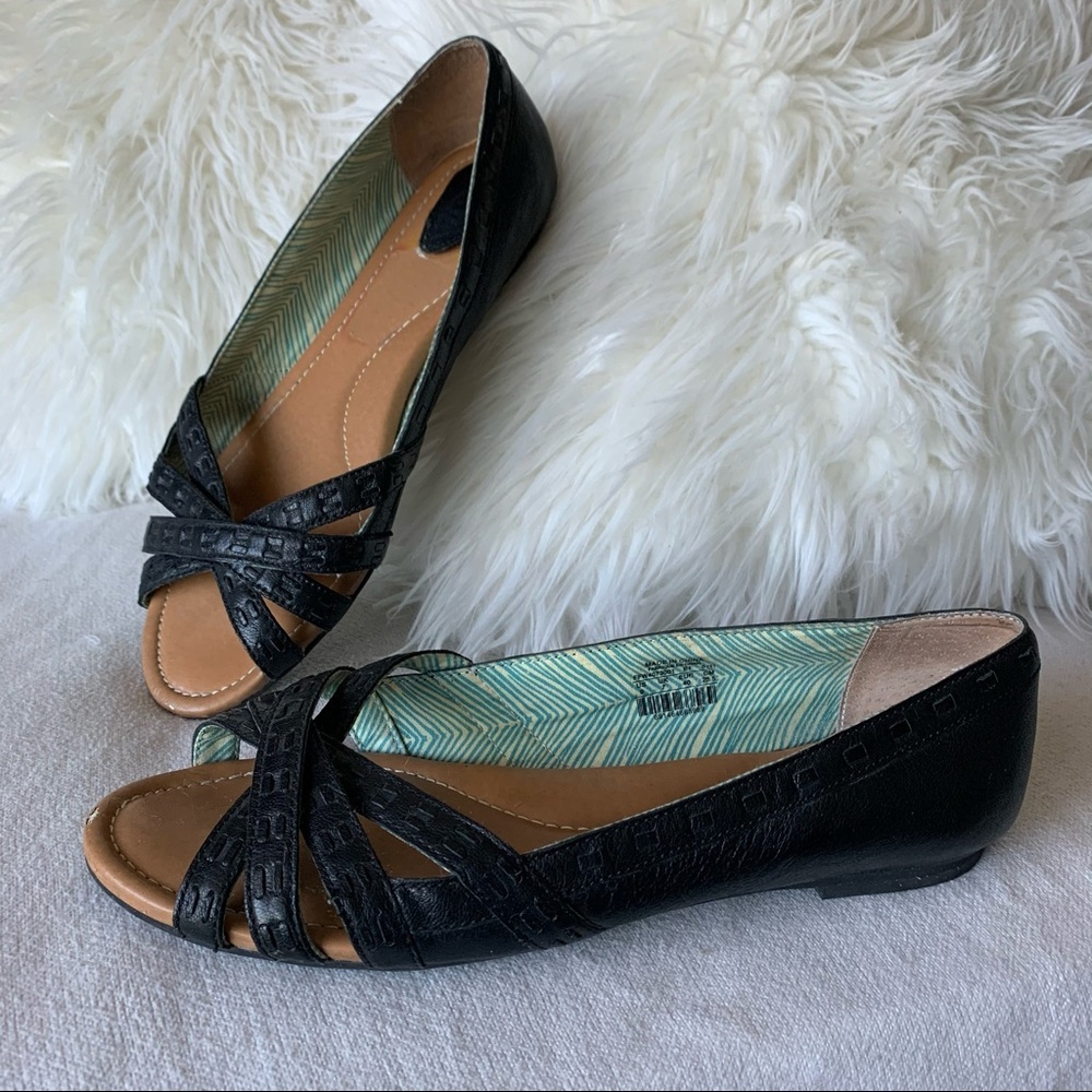 Fossil Black Leather Strappy Peep Toe Flats